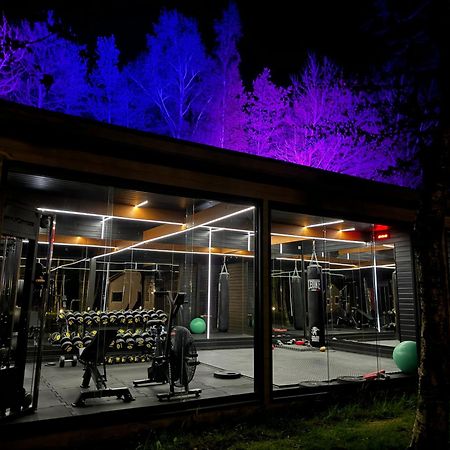 Lumi Resort Domki Letniskowe Z Podgrzewanym Basenem Rewal Buitenkant foto